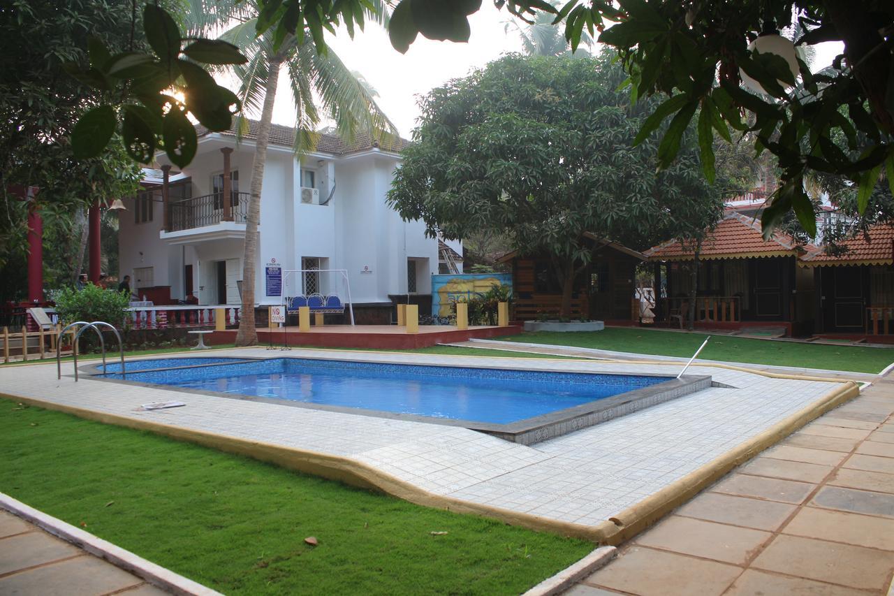 Antara Goa Marmagao Bagian luar foto